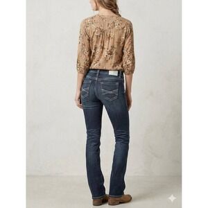 BKE Aiden Bootleg Jeans Womens 29L 29x32 Blue Dark Wash Bootcut Whiskering Fade